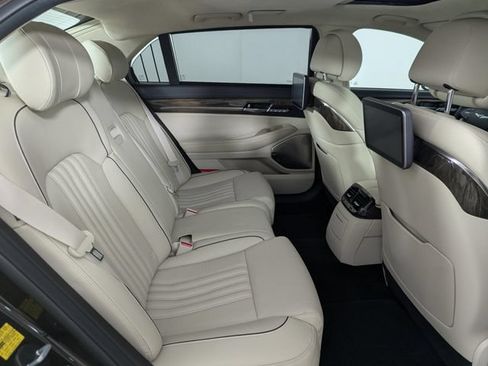 Used 2019 Genesis G90 5.0 Ultimate RWD image 20