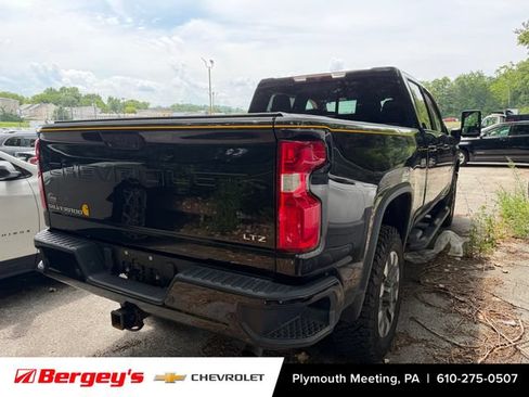 Used 2021 Chevrolet Silverado 2500 LTZ w/ Carhartt Edition AWD/4WD image 8
