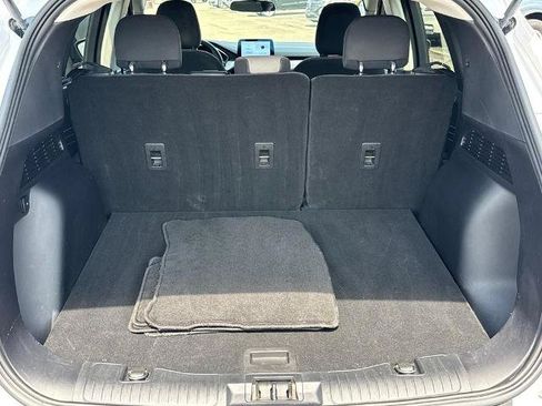 Certified 2022 Ford Escape SE AWD/4WD image 6