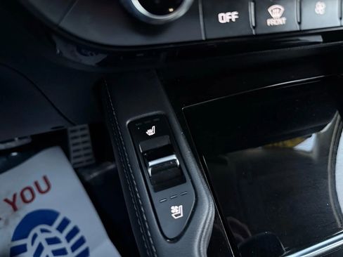 Used 2020 Kia Telluride SX w/ SX Prestige Package image 48