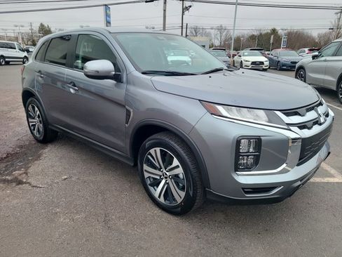New 2024 Mitsubishi Outlander Sport SE image 3