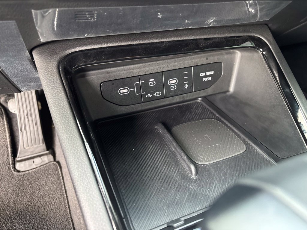 Certified 2025 Kia K5 GT FWD image 22