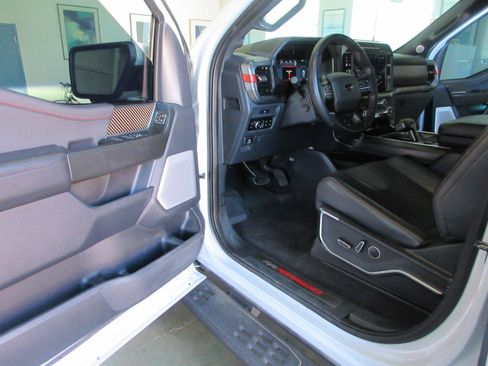 Used 2025 Ford F150 Raptor AWD/4WD image 6