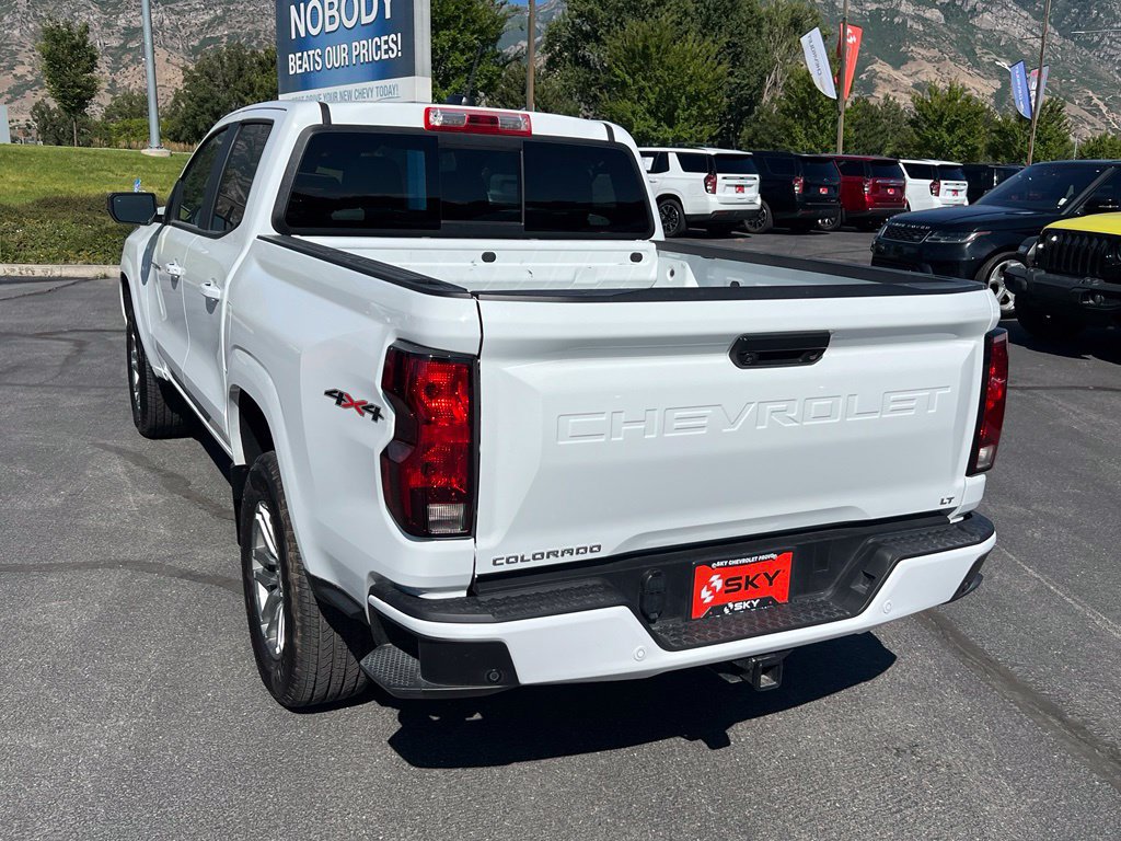 Certified 2024 Chevrolet Colorado LT w/ LT Convenience Package AWD/4WD image 14