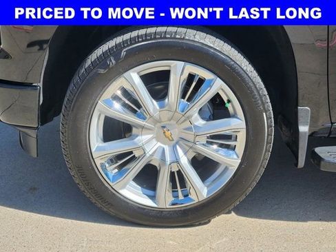 Used 2025 Chevrolet Silverado 1500 High Country w/ High Country Premium Package image 18