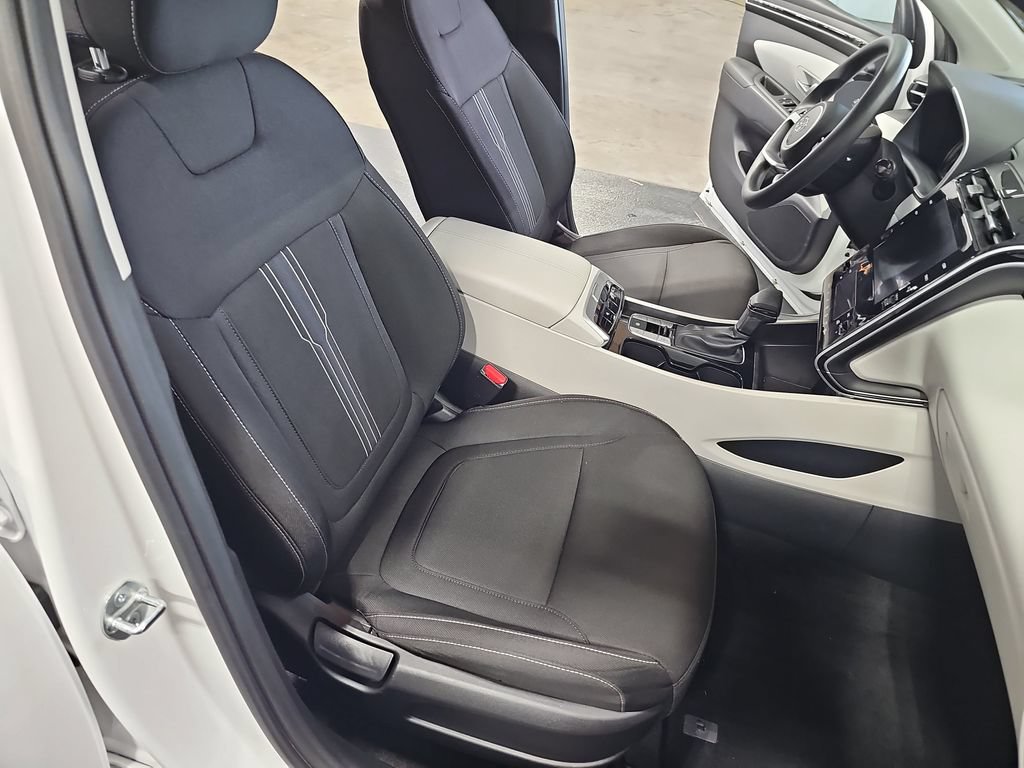 Certified 2024 Hyundai Tucson SEL AWD/4WD image 10