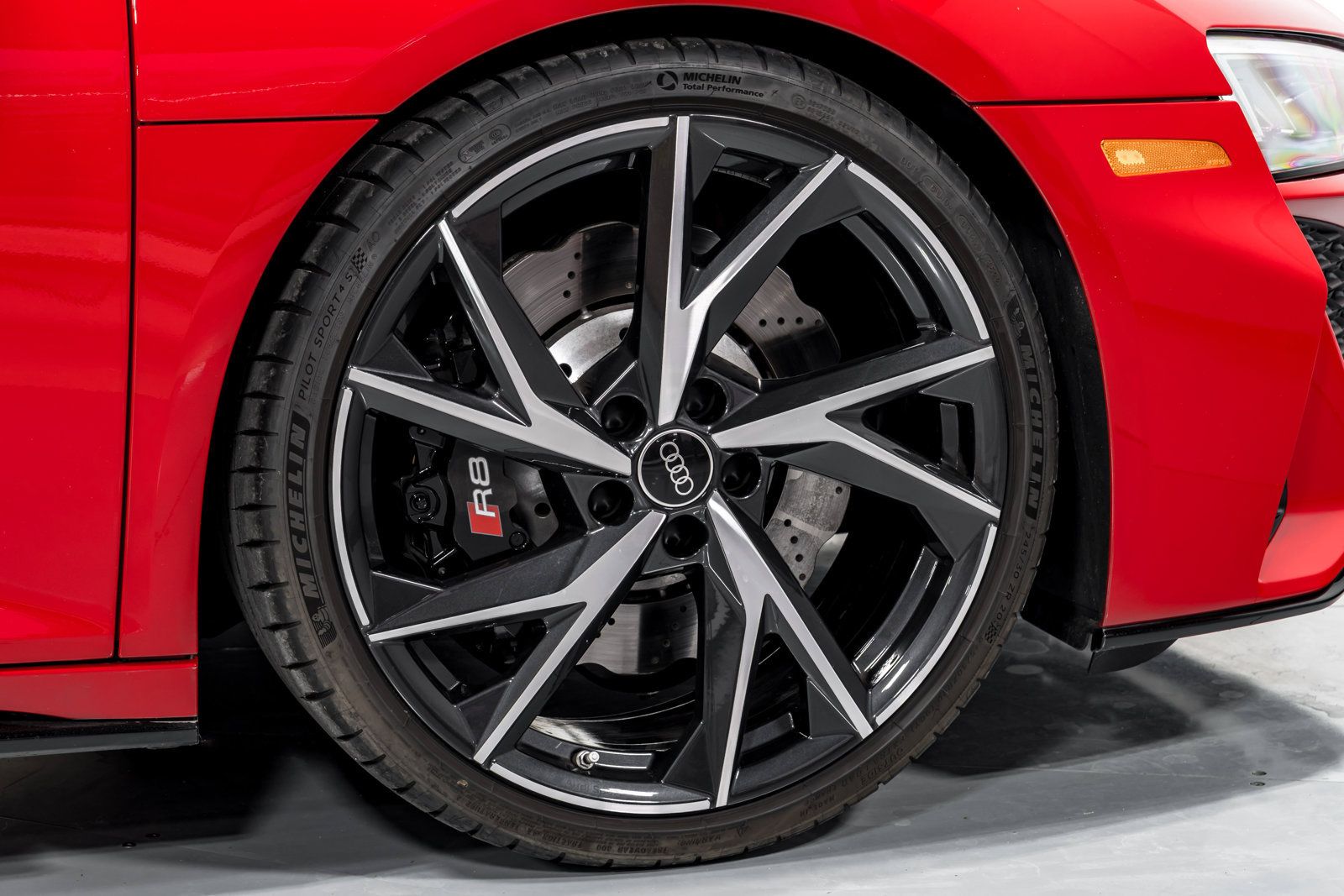 Used 2023 Audi R8 V10 performance RWD image 42