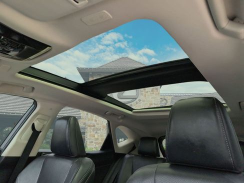 Used 2024 Lexus NX 300h AWD w/ Luxury Package image 9