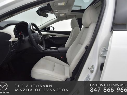 Certified 2025 MAZDA MAZDA3 2.5 Turbo Sedan w/Premium Plus image 29