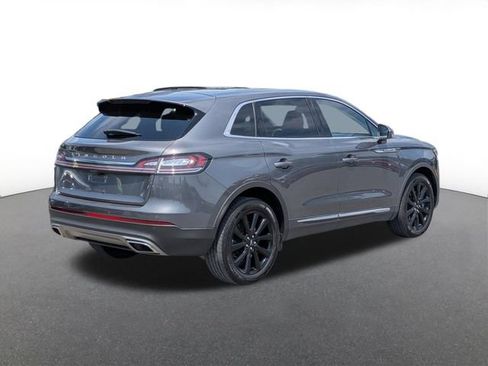 Used 2023 Lincoln Nautilus Reserve w/ Monochromatic Package AWD/4WD image 3