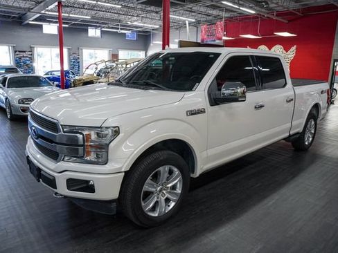 Used 2019 Ford F150 Platinum w/ Equipment Group 701A Luxury AWD/4WD image 2