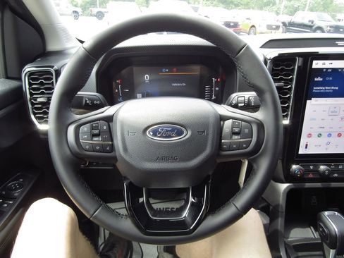 Used 2026 Ford Ranger XLT AWD/4WD image 13
