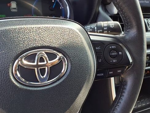 Certified 2022 Toyota RAV4 XSE w/ XSE Grade Weather Package AWD/4WD image 23