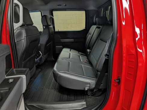 Used 2022 Ford F150 Lariat AWD/4WD image 9