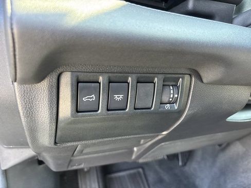 Used 2024 Subaru Ascent Limited w/ Technology Package AWD/4WD image 27