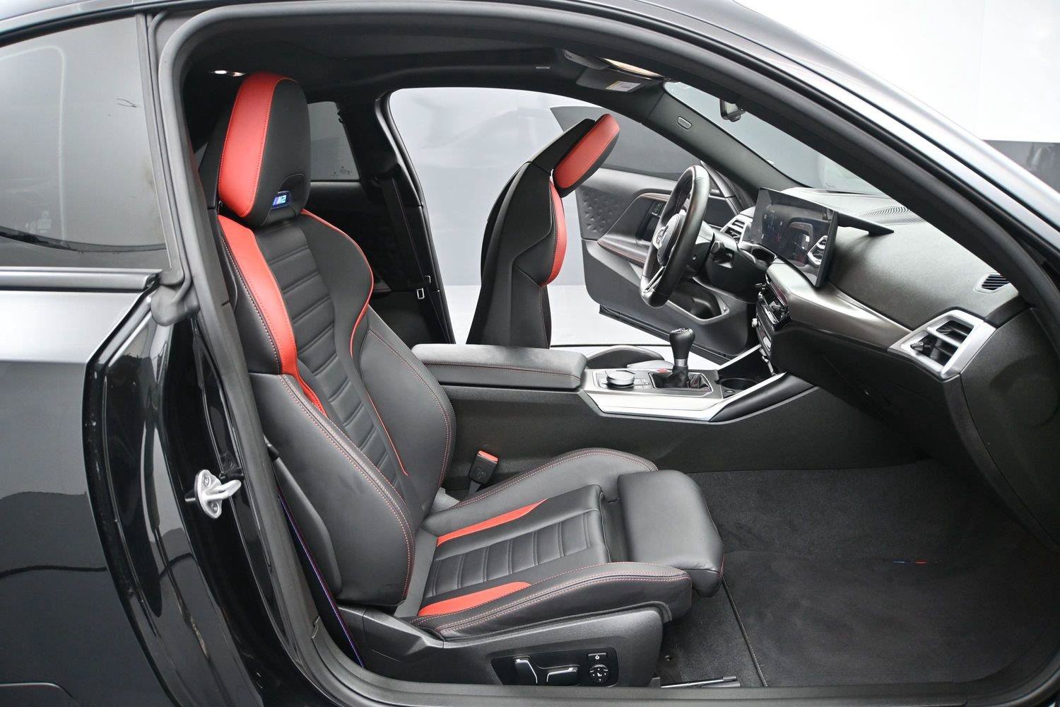 Used 2025 BMW M2 w/ Lighting Package RWD image 20