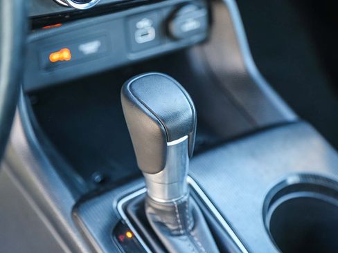 Used 2024 Honda Civic Sport image 23