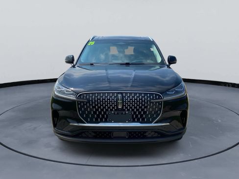 Used 2025 Lincoln Aviator Reserve w/ Illumination Package AWD/4WD image 14