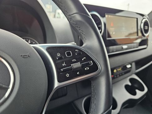 New 2024 Mercedes-Benz Sprinter 3500 image 36