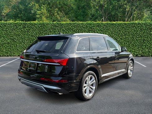 Used 2025 Audi Q7 2.0T Premium w/ Convenience Package AWD/4WD image 3