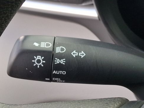 Certified 2022 Toyota Sienna LE image 25