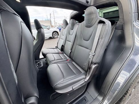 Used 2023 Tesla Model X image 21