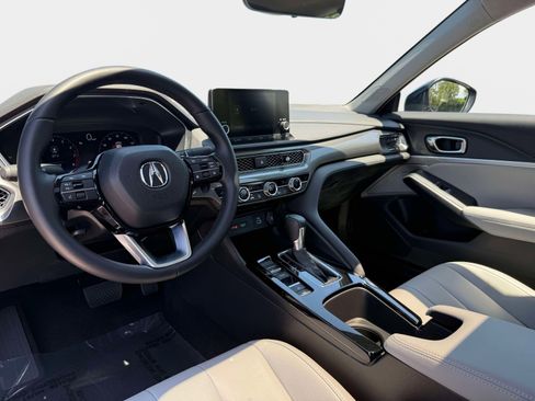 Used 2025 Acura Integra FWD image 14