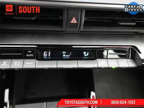 Used 2024 Toyota Prius LE image 15