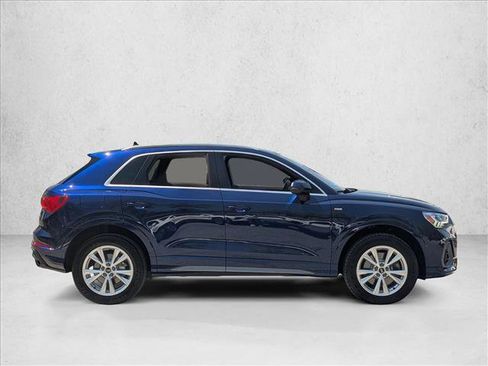 Used 2025 Audi Q3 2.0T Premium AWD/4WD image 4