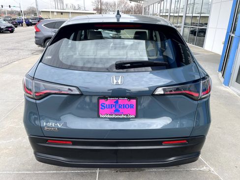 Used 2025 Honda HR-V LX image 3