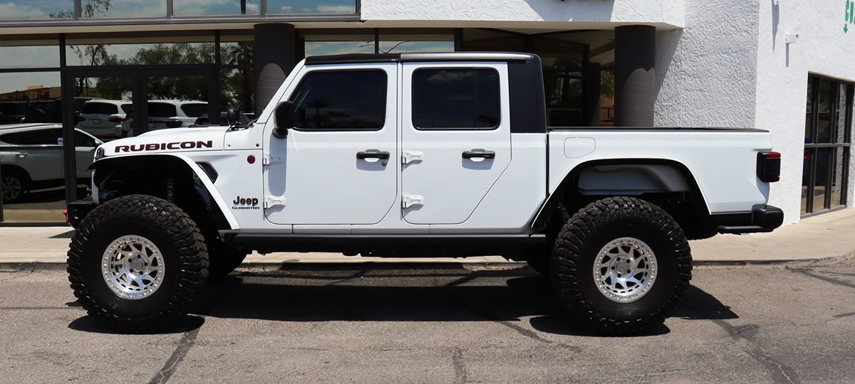 Used 2021 Jeep Gladiator Rubicon AWD/4WD image 11