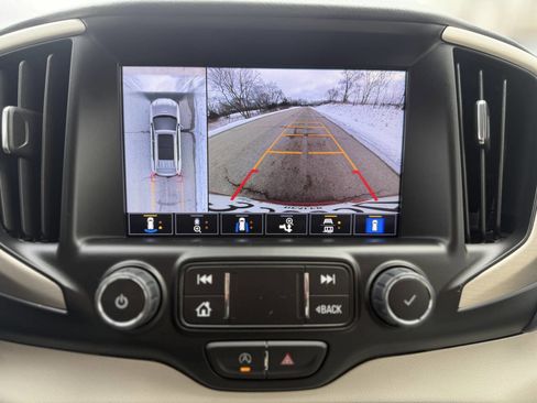 Used 2023 GMC Terrain Denali w/ Denali Premium Package AWD/4WD image 14