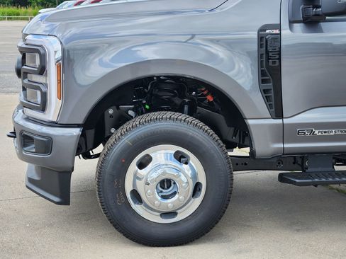 New 2026 Ford F350 XL w/ STX Appearance Package AWD/4WD image 9