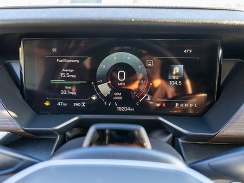 Used 2024 GMC Acadia Denali w/ Super Cruise Package image 25