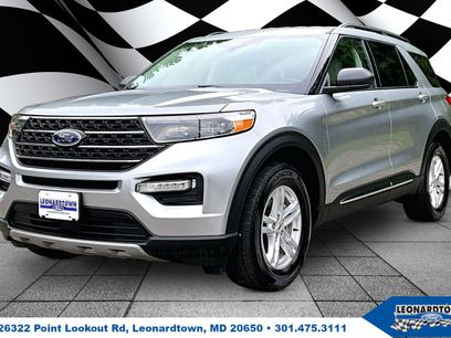 Certified 2023 Ford Explorer XLT w/ Equipment Group 202A