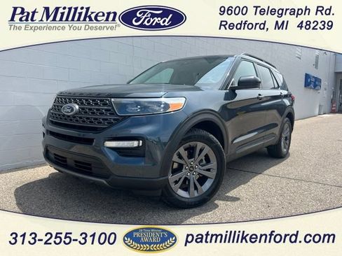 Certified 2023 Ford Explorer XLT w/ Equipment Group 202A AWD/4WD image 1