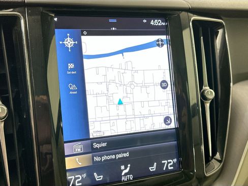 Used 2020 Volvo XC60 T6 Momentum w/ Protection Package Premier image 14