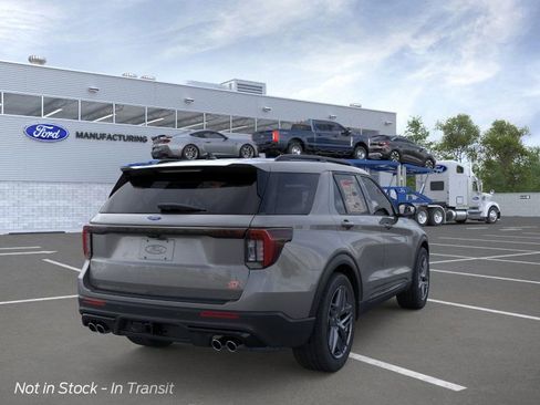 New 2026 Ford Explorer ST image 8