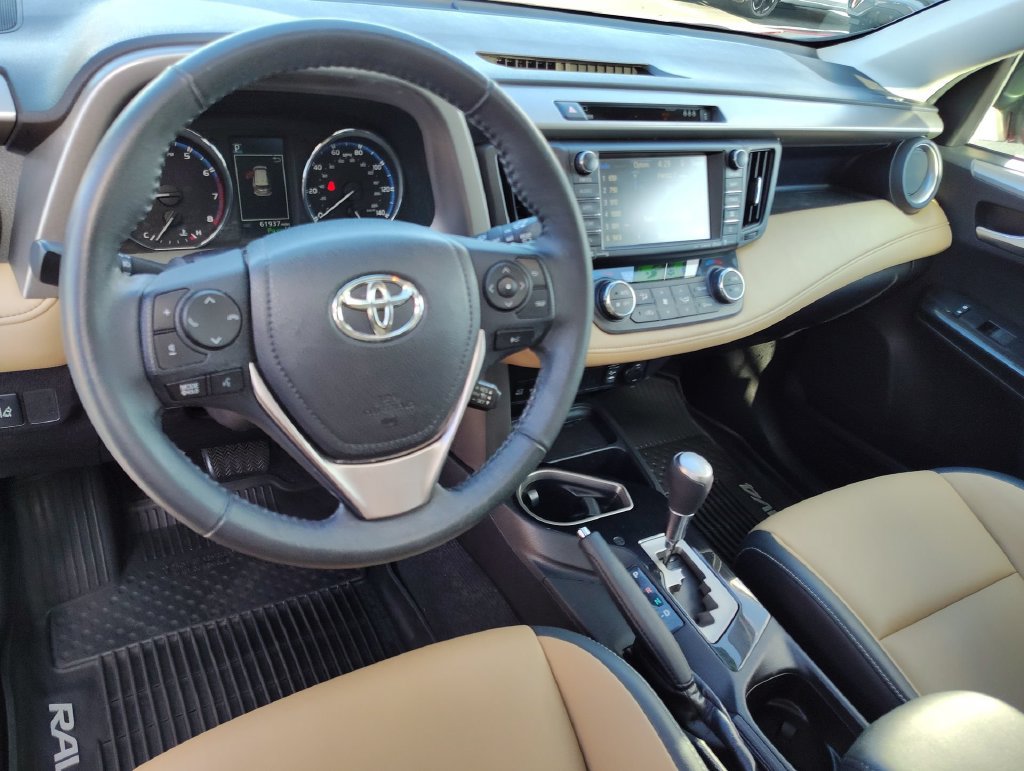 Used 2017 Toyota RAV4 Limited w/ Advanced Technology Package AWD/4WD image 11
