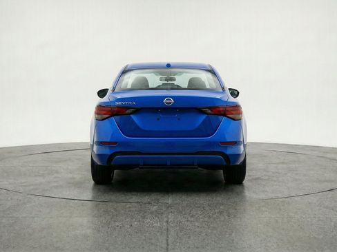 Used 2025 Nissan Sentra SV FWD image 7