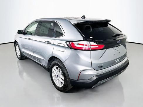 Used 2022 Ford Edge SEL image 5