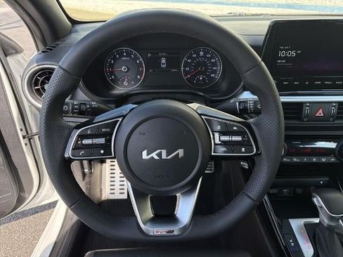 Used 2023 Kia Forte GT-Line w/ GT-Line Premium Package FWD image 23
