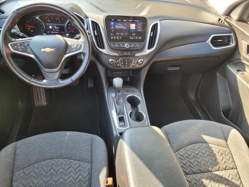 Used 2022 Chevrolet Equinox LT FWD image 18