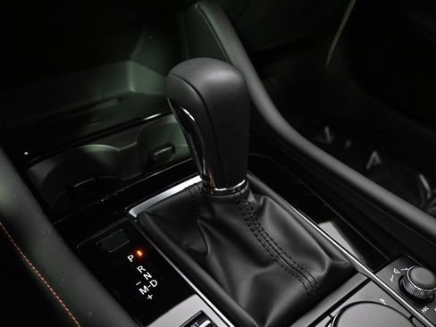 Used 2025 MAZDA MAZDA3 Carbon image 30