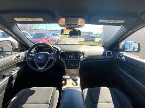 Used 2015 Jeep Grand Cherokee Laredo w/ Quick Order Package 23E image 31