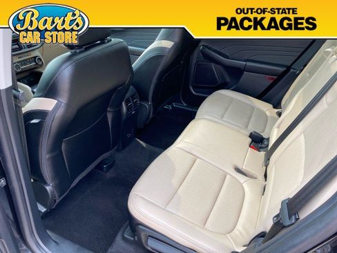 Used 2022 Ford Escape SEL FWD image 21