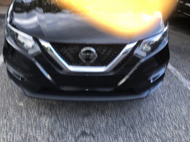 Certified 2020 Nissan Rogue Sport SV w/ Technology Package FWD image 5