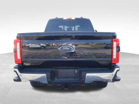 Used 2024 Ford F250 Lariat w/ Lariat Ultimate Package AWD/4WD image 14