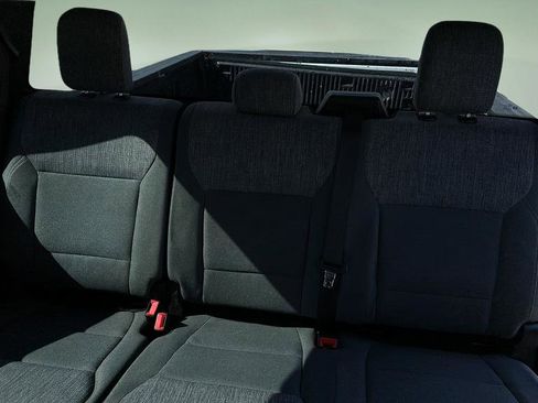 Used 2024 Ford F250 XLT image 16