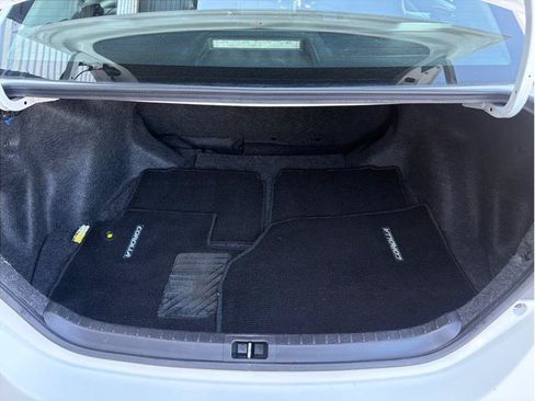 Used 2014 Toyota Corolla S FWD image 22